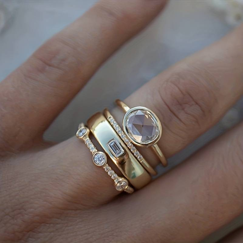Set med Gyllene Ringar med Zirkoner
